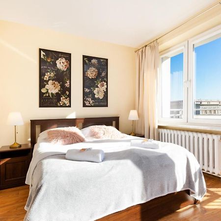 Apartments City Center Krucza By Renters Warsawa Bagian luar foto