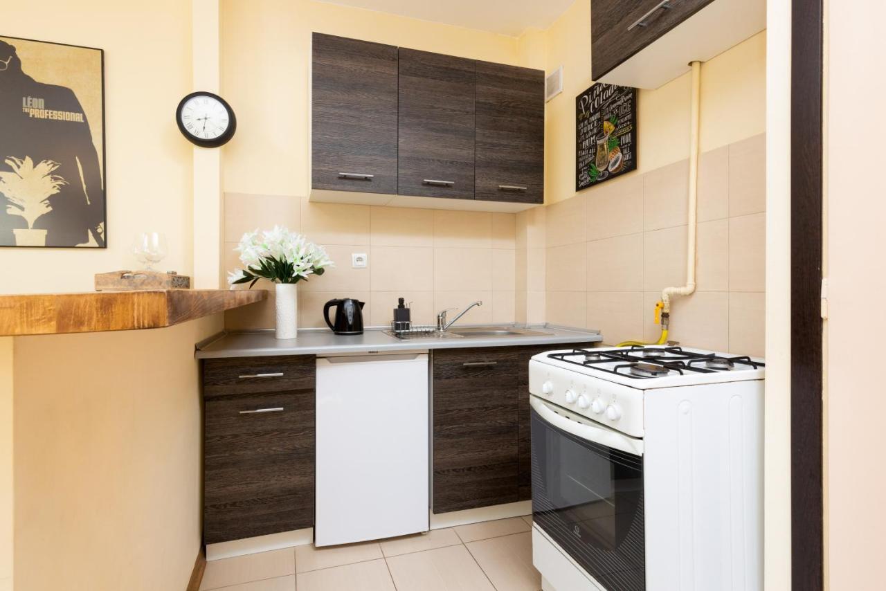 Apartments City Center Krucza By Renters Warsawa Bagian luar foto